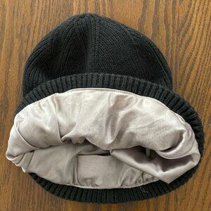 GRACE ELEYAE SATIN LINED BEANIE TOQUE